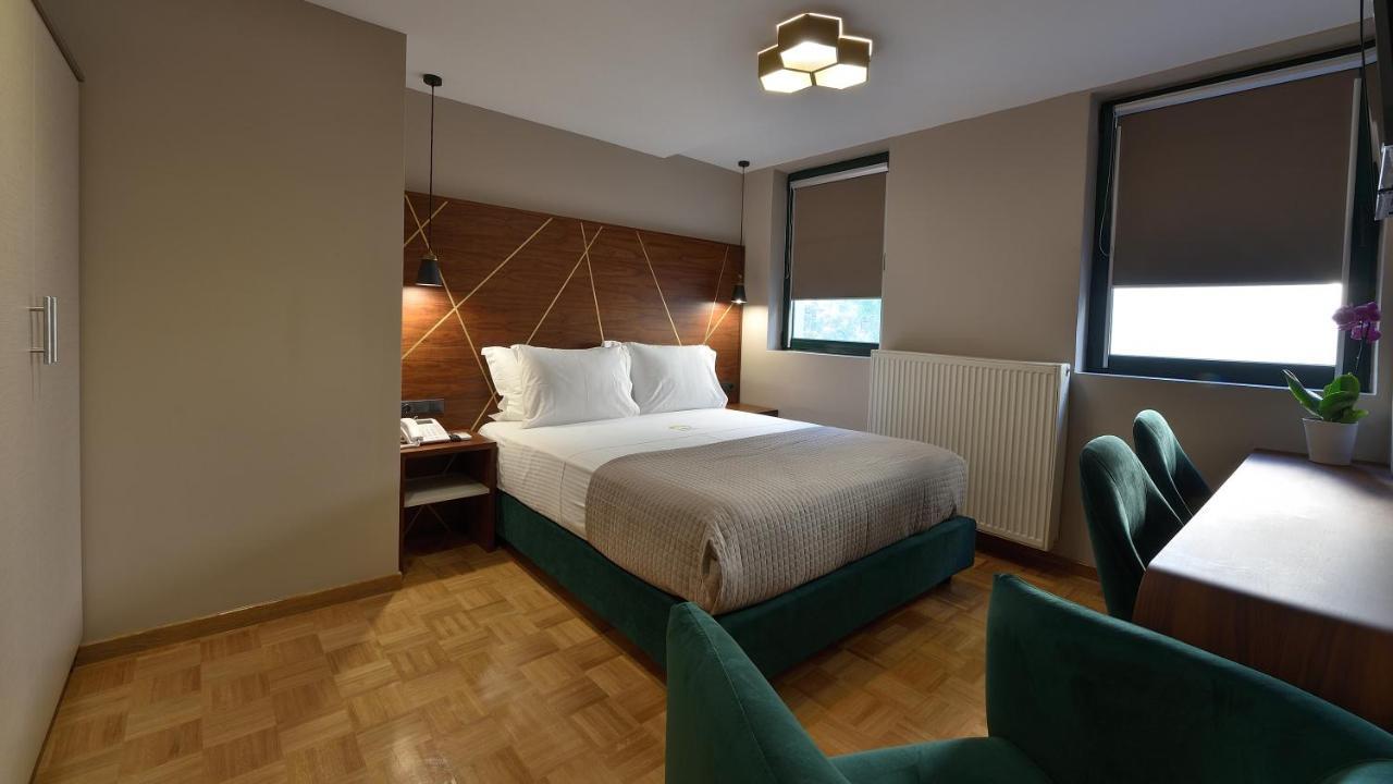 44 Athens Hotel Екстериор снимка